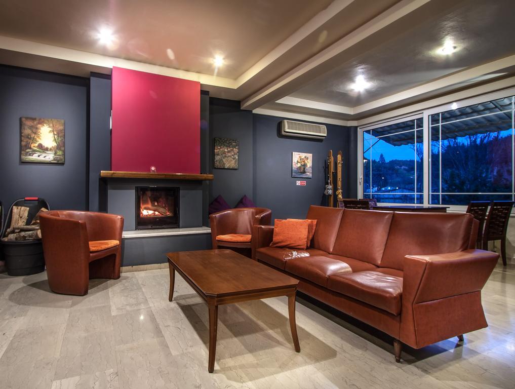 River Side Rooms Elassona Екстер'єр фото