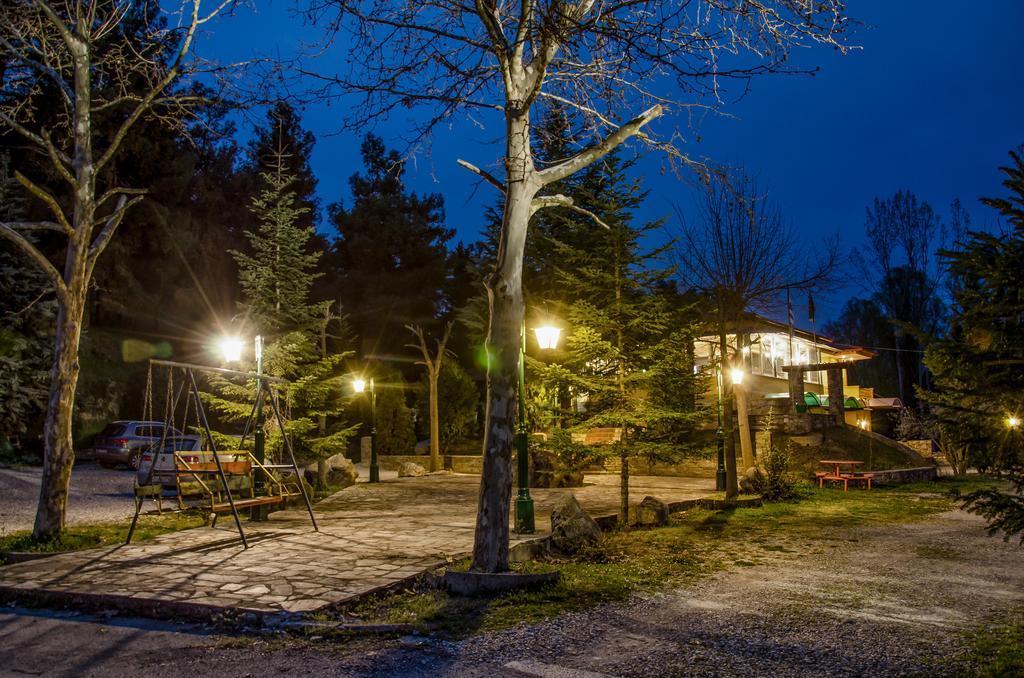 River Side Rooms Elassona Екстер'єр фото