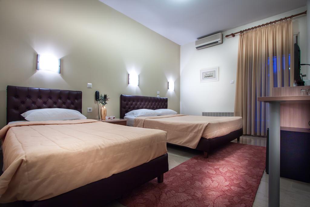 River Side Rooms Elassona Екстер'єр фото